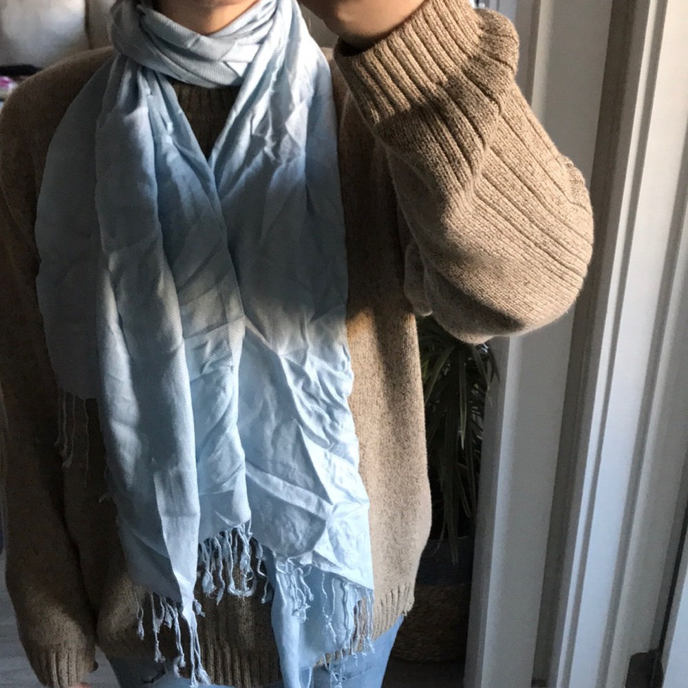 Light blue pashmina